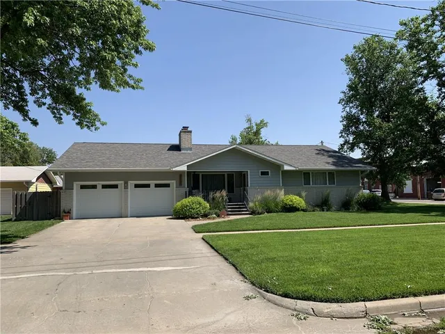 $245,000 | 1117 19th Street, Belleville, KS 66935