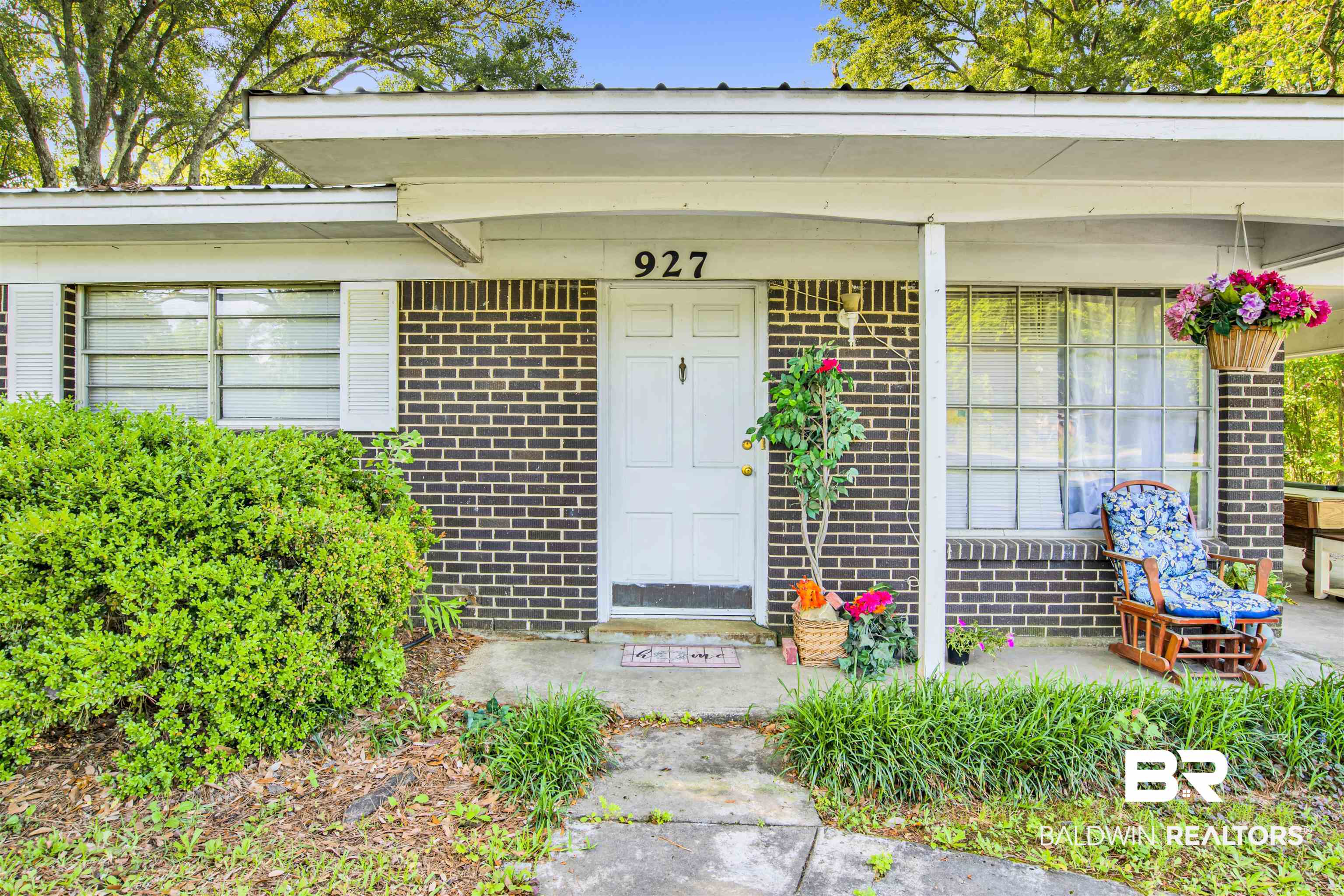 927 Celeste Road Saraland, AL 36571 - Photo 4 of 22