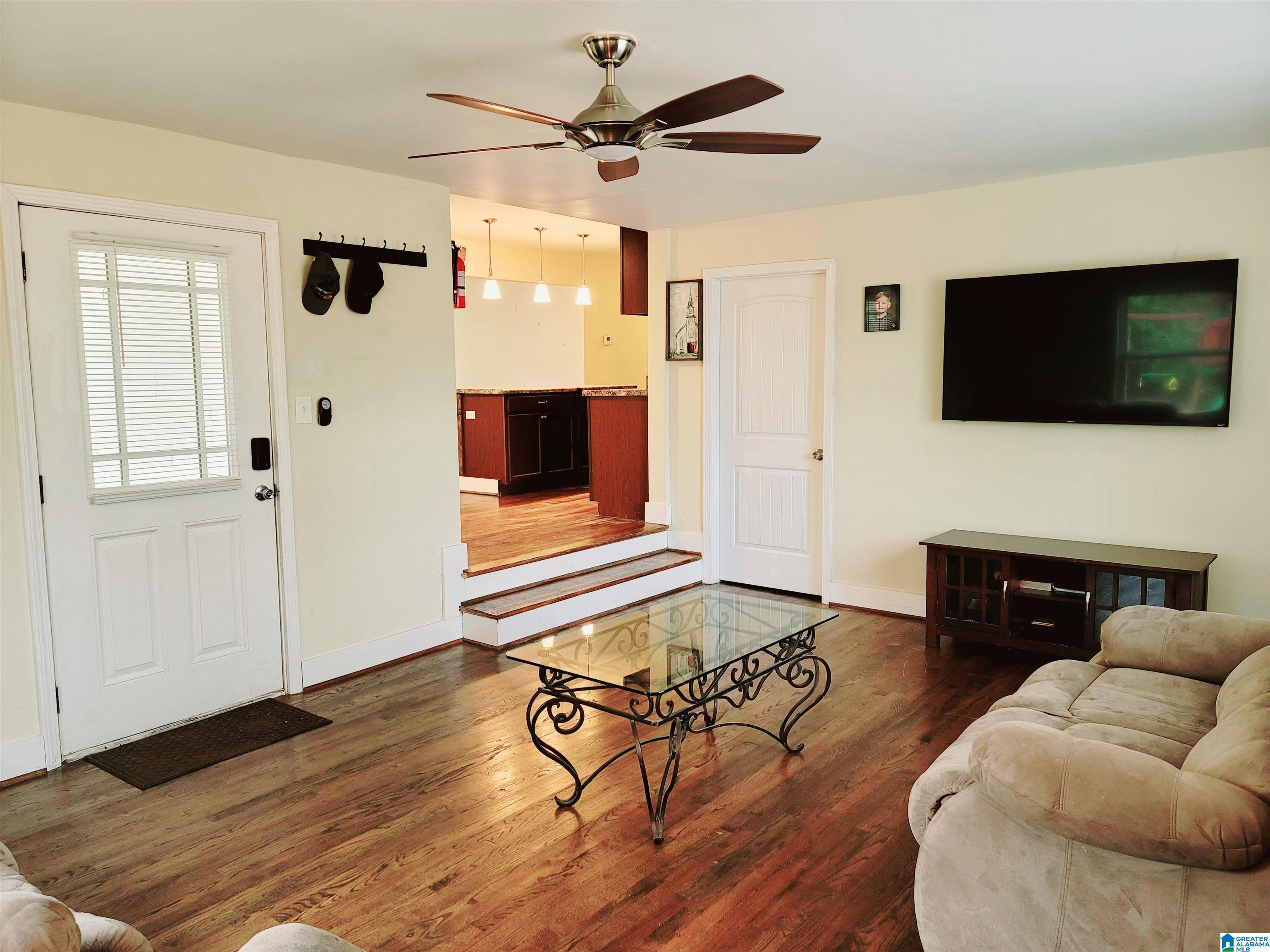 244 College Street Vincent, AL 35178 - Photo 8 of 34