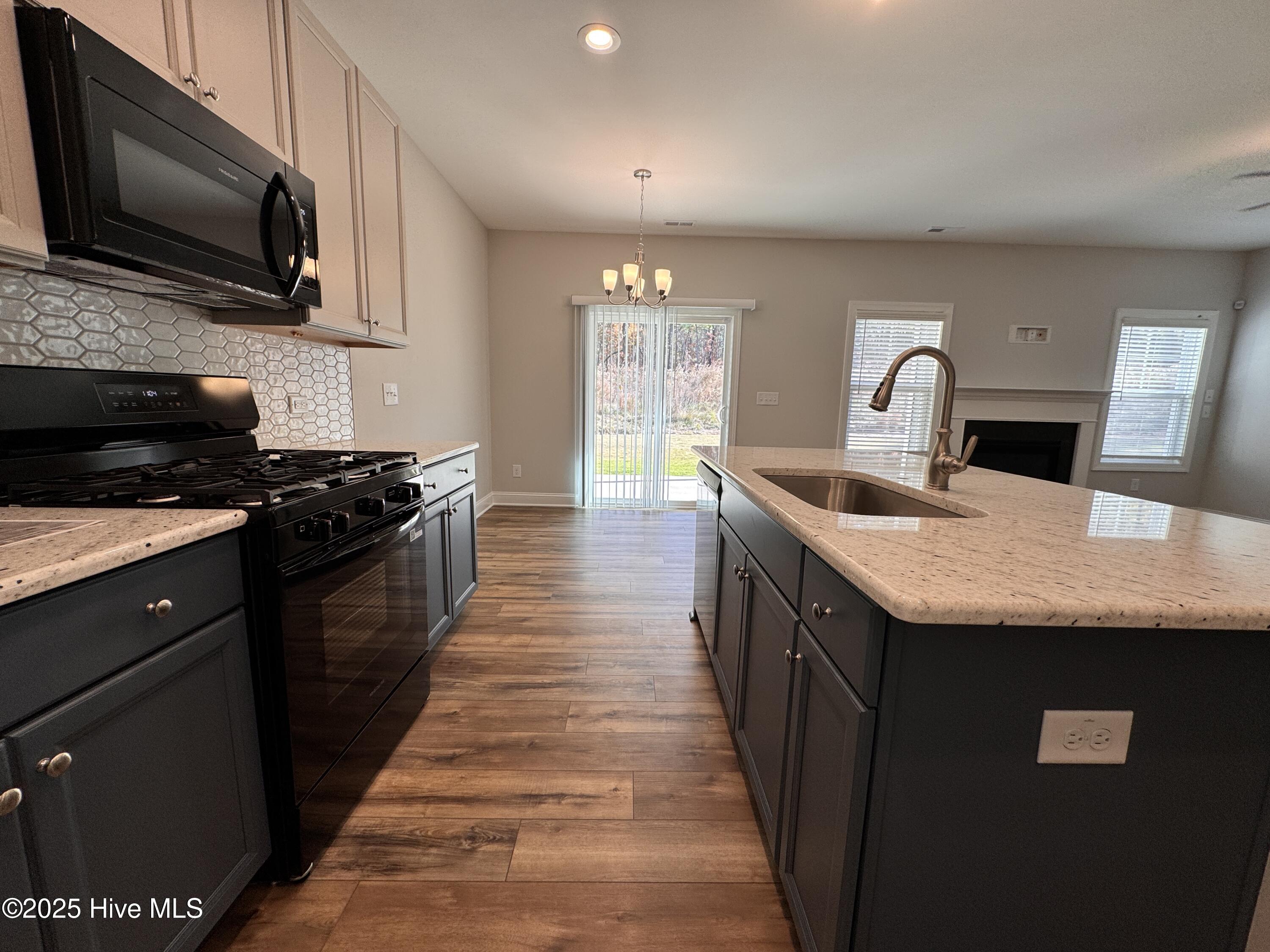 291 Rough Rdg Trail, Unit LOT #27 Aberdeen, NC 28315 - Photo 7 of 30 IMG_1621