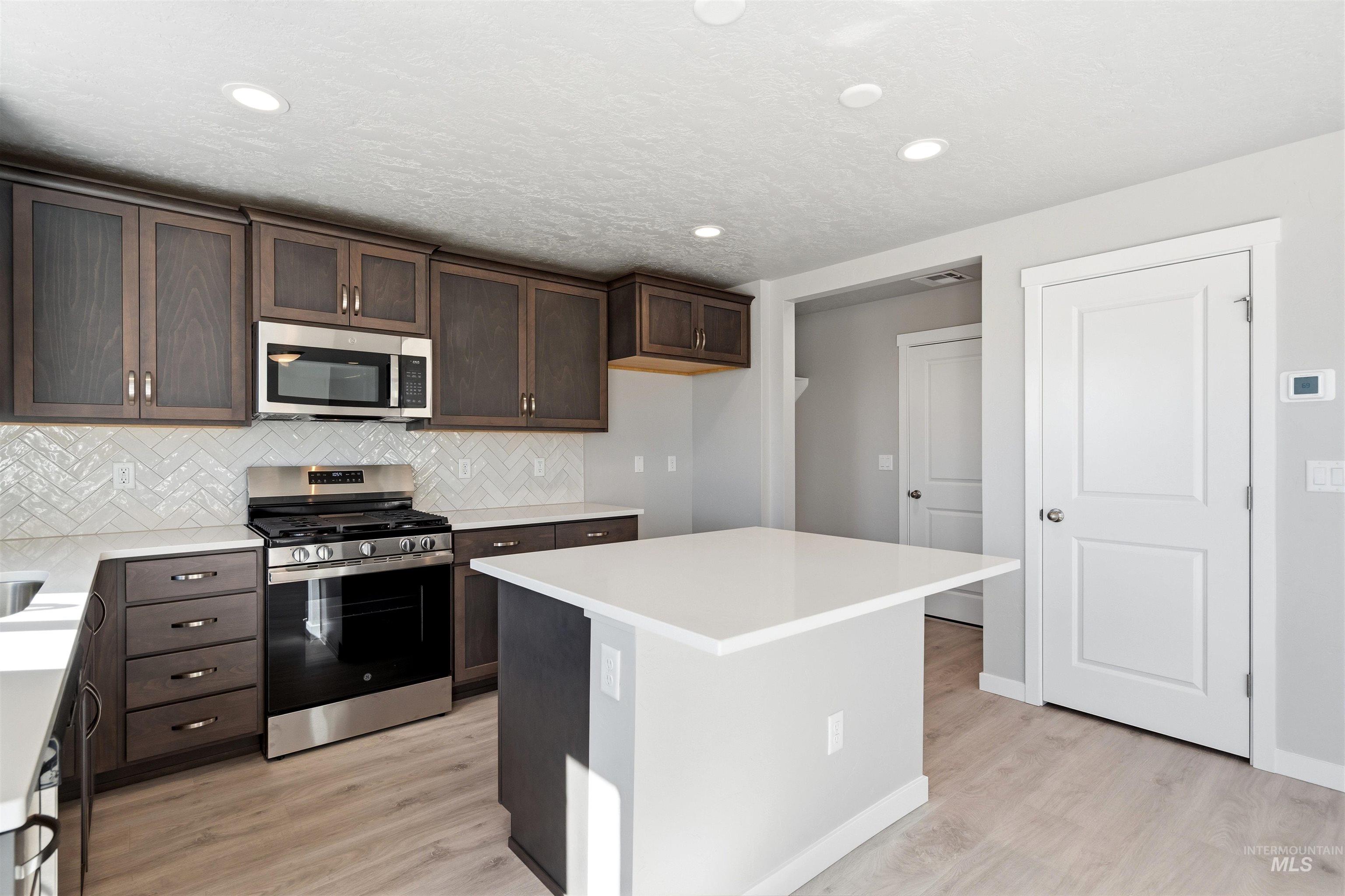 17557 Moon Ridge Place Nampa, ID 83687 - Photo 5 of 33