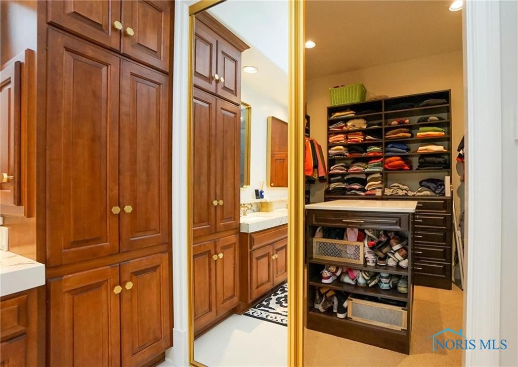1 Hunters Gate Findlay, OH 45840 - Photo 24 of 50 Gallery Image 24