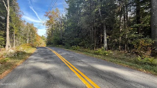 $23,000 | Lot6 B Hopkins Lane, Becket, MA 01223
