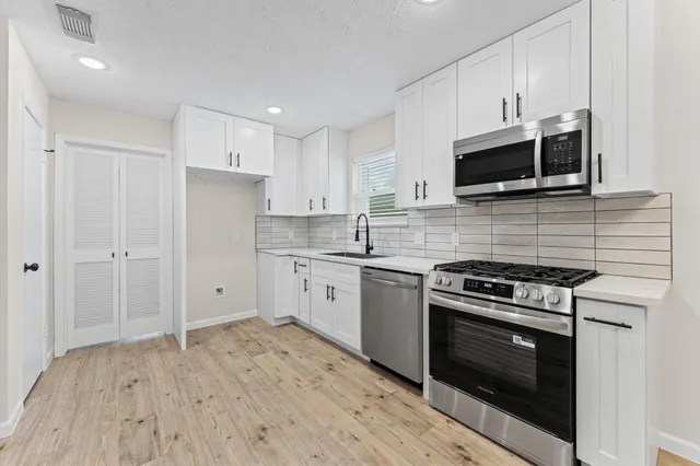 $3,100 | 27241 Wells Lane, Conroe, TX 77385