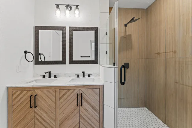 $3,100 | 27241 Wells Lane, Conroe, TX 77385