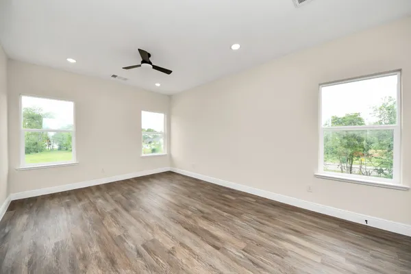 $2,450 | 3808 Hiford Drive, Unit B, Houston, TX 77047