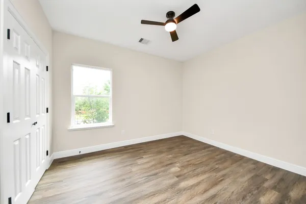 $2,450 | 3808 Hiford Drive, Unit B, Houston, TX 77047