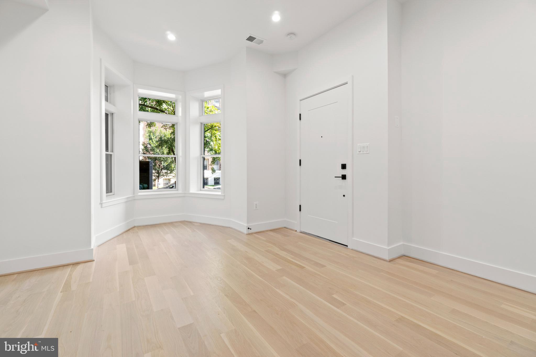 1808 S Street Northwest, Unit 2 Washington, DC 20009 - Photo 4 of 17