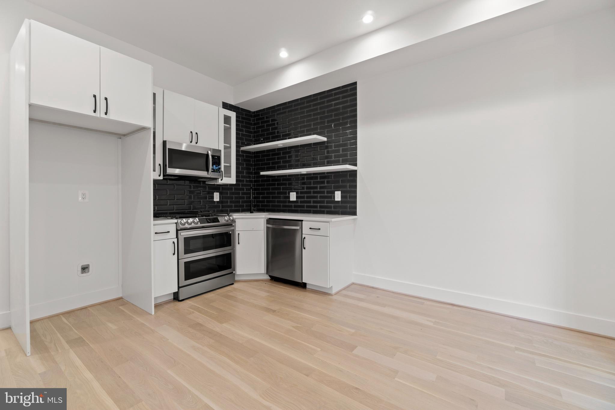 1808 S Street Northwest, Unit 2 Washington, DC 20009 - Photo 6 of 17
