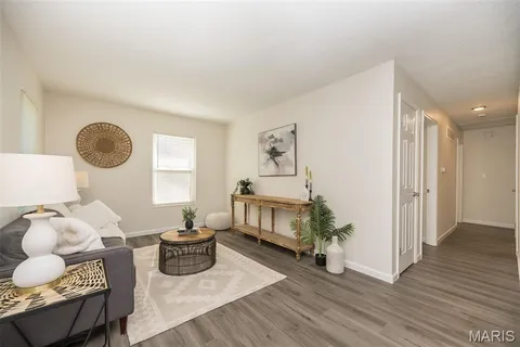 $180,000 | 8338 Jefferson Avenue, Vinita Park, MO 63114