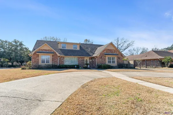 $385,000 | 12384 Goodwood Boulevard, Baton Rouge, LA 70815