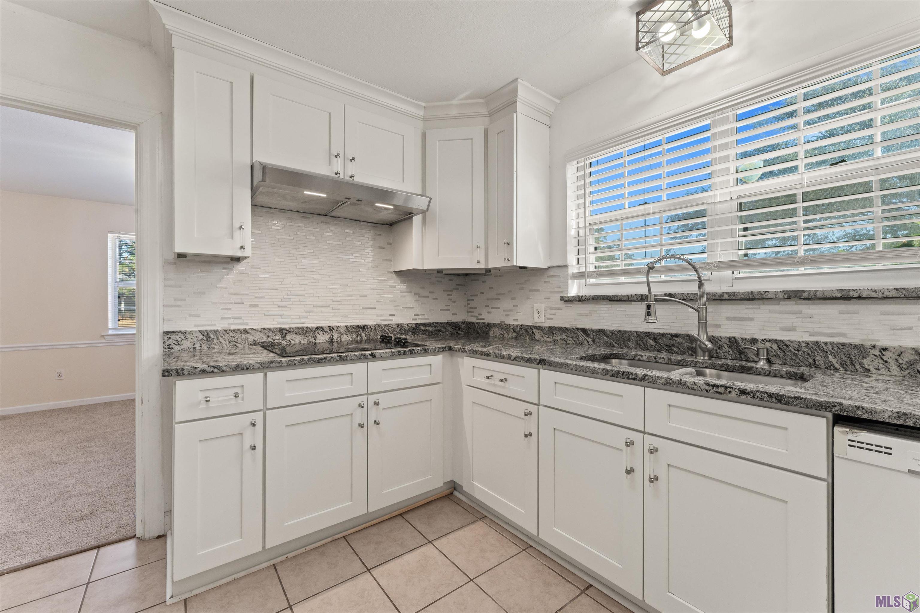 12384 Goodwood Boulevard Baton Rouge, LA 70815 - Photo 11 of 29