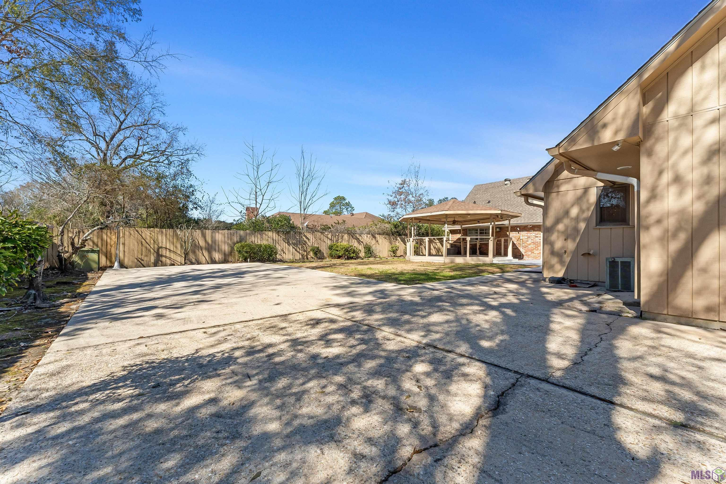 12384 Goodwood Boulevard Baton Rouge, LA 70815 - Photo 27 of 29