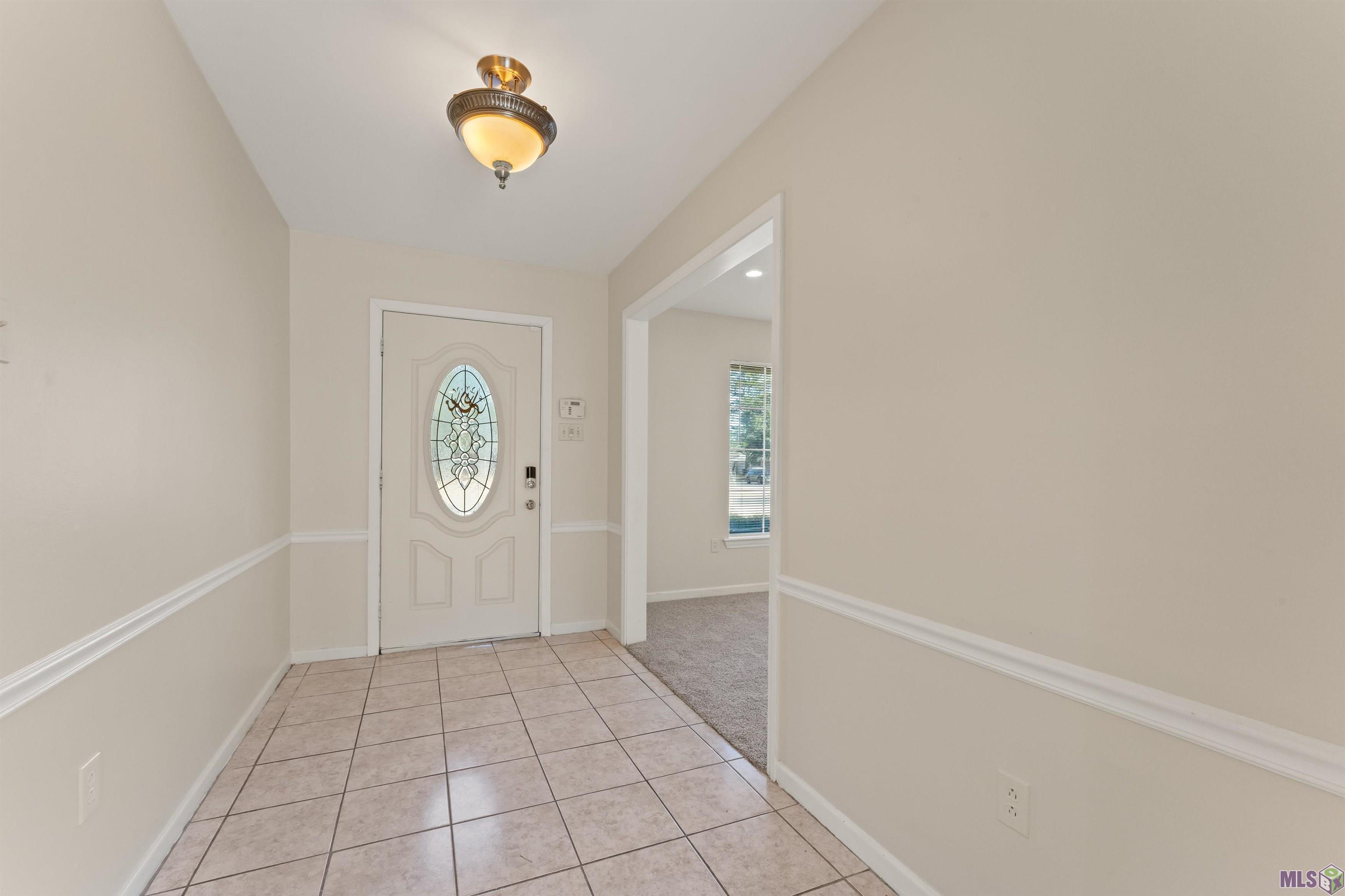 12384 Goodwood Boulevard Baton Rouge, LA 70815 - Photo 3 of 29