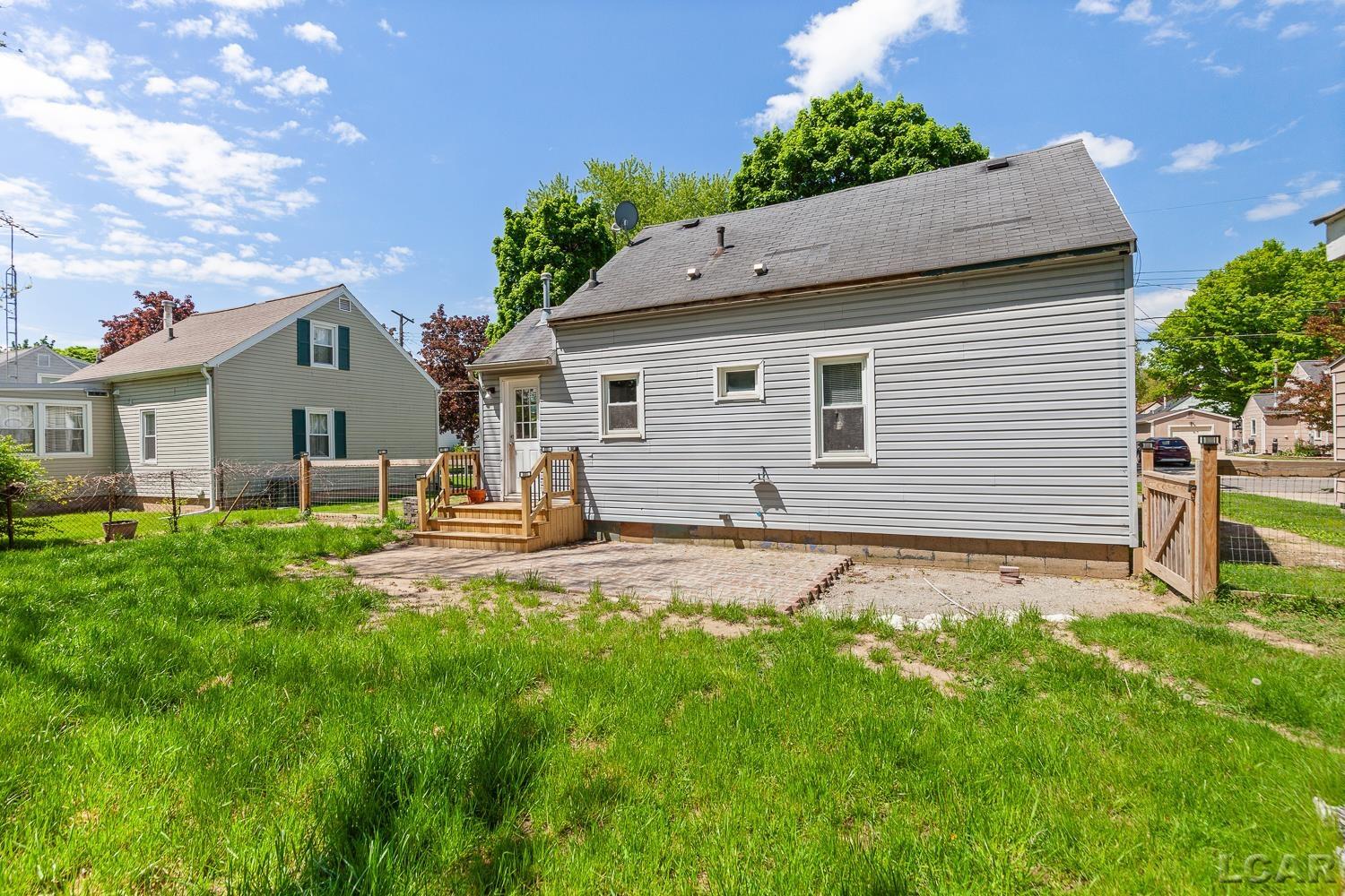 431 Oden Way Street Adrian, MI 49221 - Photo 29 of 39