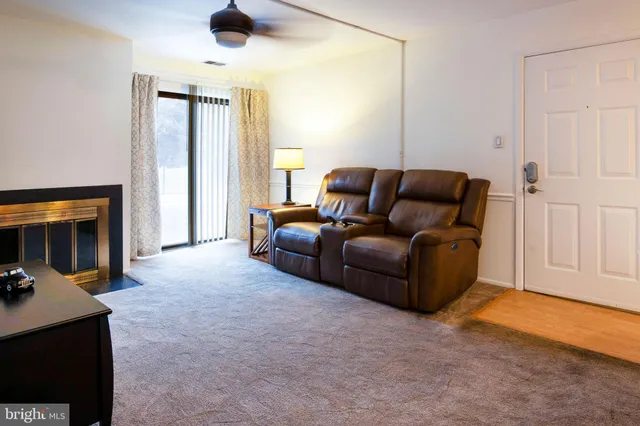 $225,000 | 451 Durham Court, West Deptford, NJ 08051