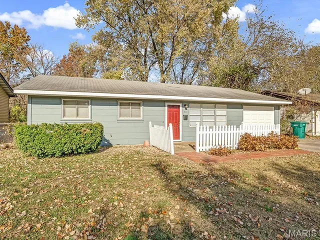 $69,900 | 211 Donald Street, Cahokia, IL 62206