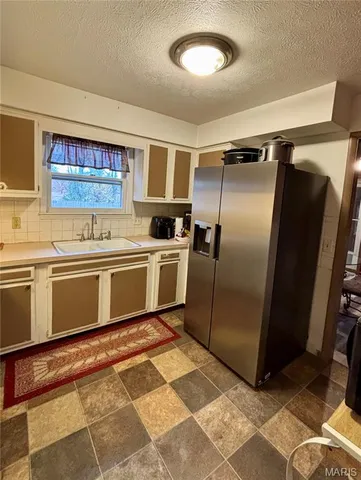 $158,000 | 712 McClain Street, Richland, MO 65556