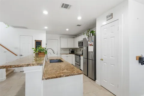 $289,900 | 151 Anise Tree Place, The Woodlands, TX 77382