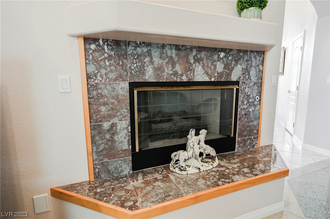 5685 North Dapple Gray Road Las Vegas, NV 89149 - Photo 16 of 83