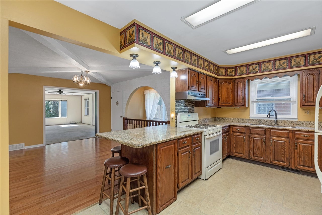 854 Vanderpool Avenue Troy, MI 48083 - Photo 17 of 42 Gallery Image 17