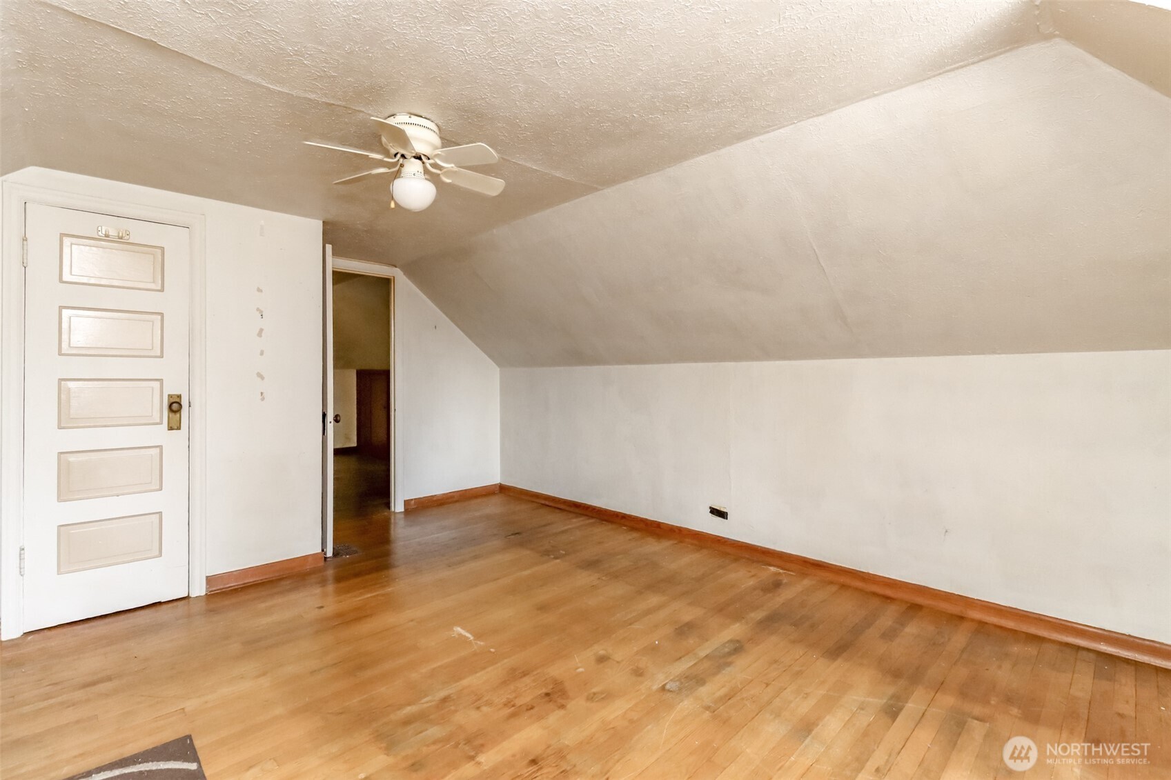 285 Earlington Avenue Southwest Renton, WA 98057 - Photo 24 of 40