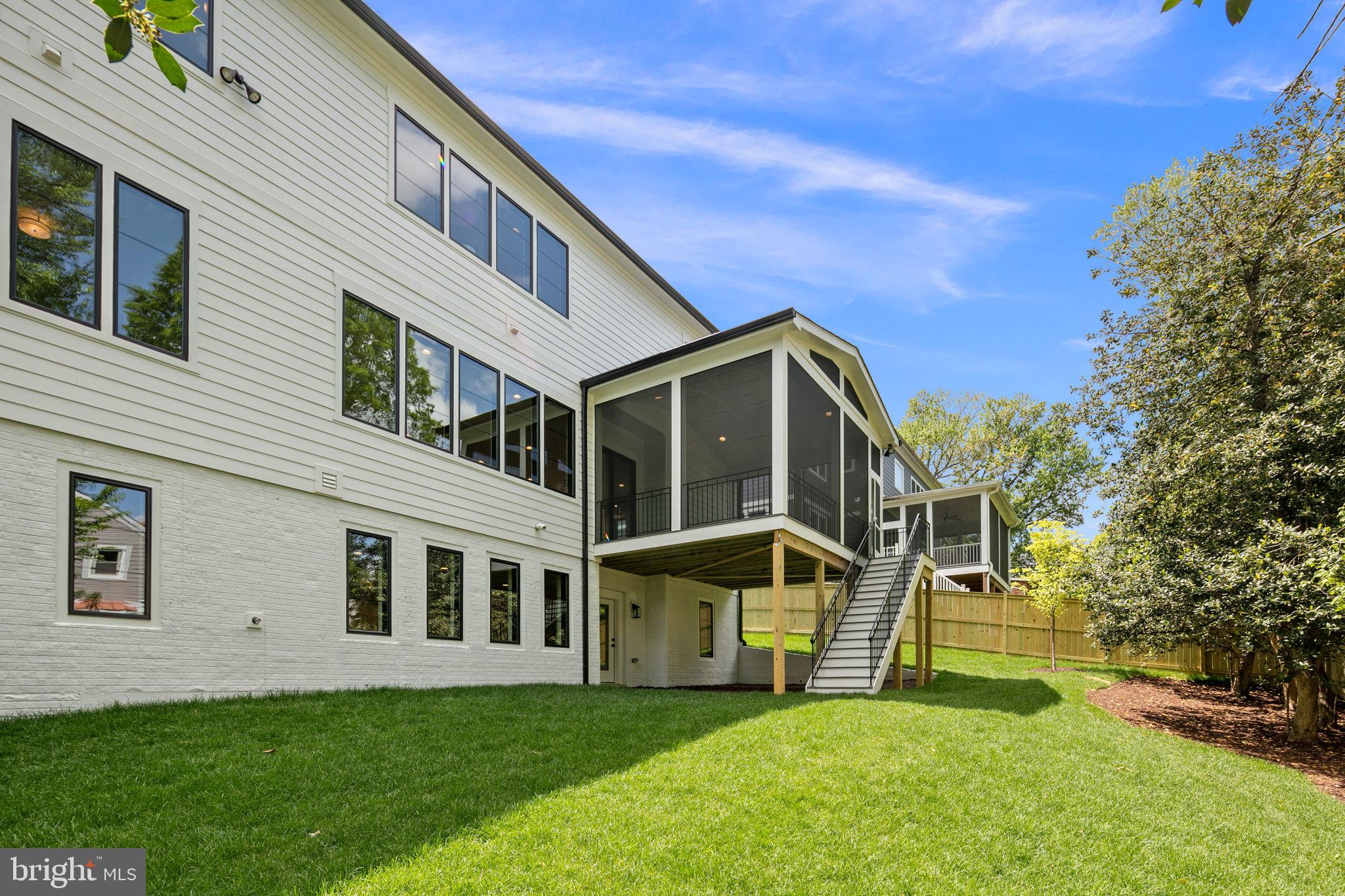 7210 Thrasher Road McLean, VA 22101 - Photo 24 of 27