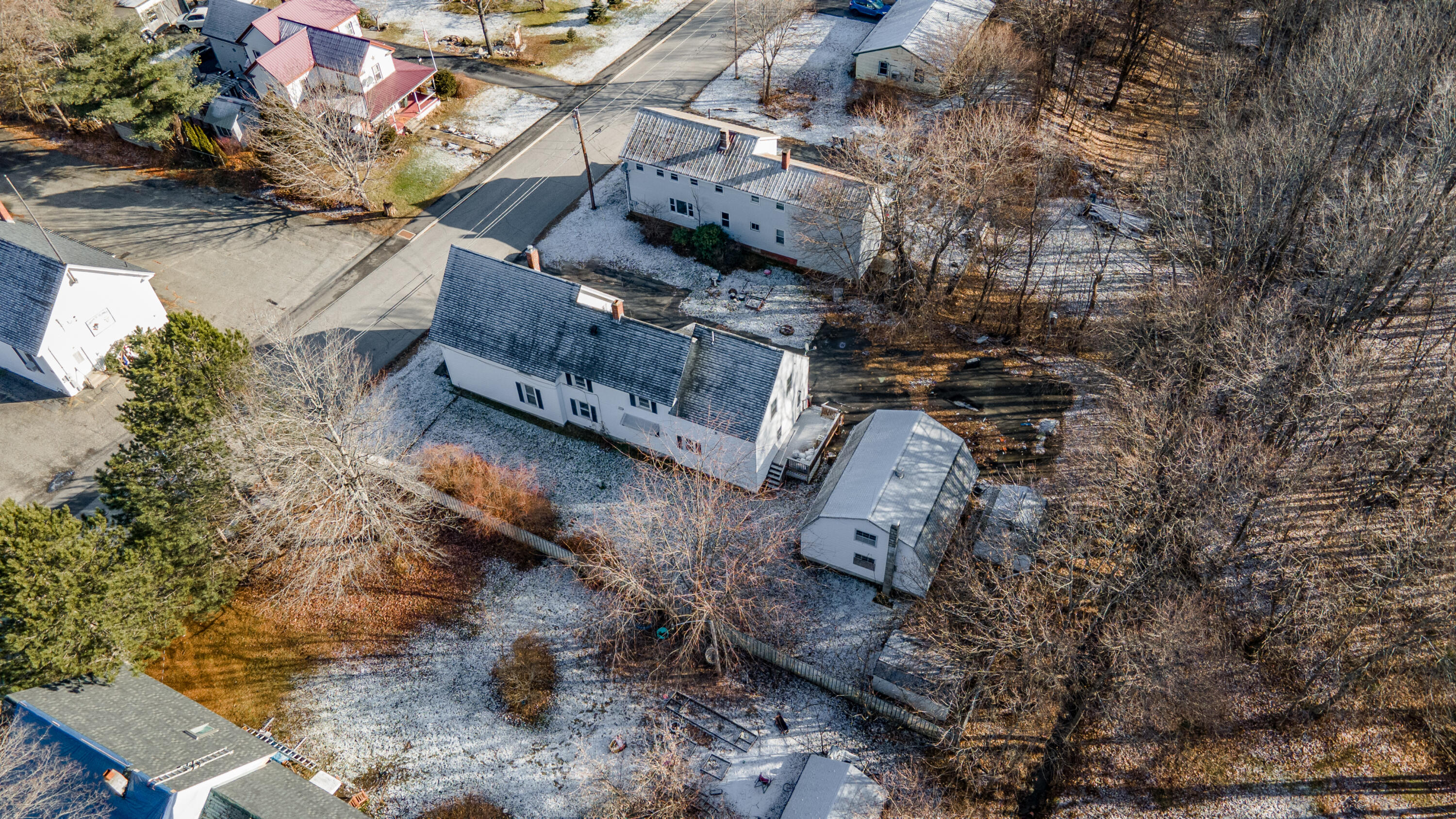 102 Spring Street Gardiner, ME 04345 - Photo 6 of 38 Exterior10
