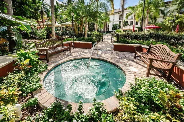 $3,500 | 2421 West Horatio Street, Unit 818, Tampa, FL 33609