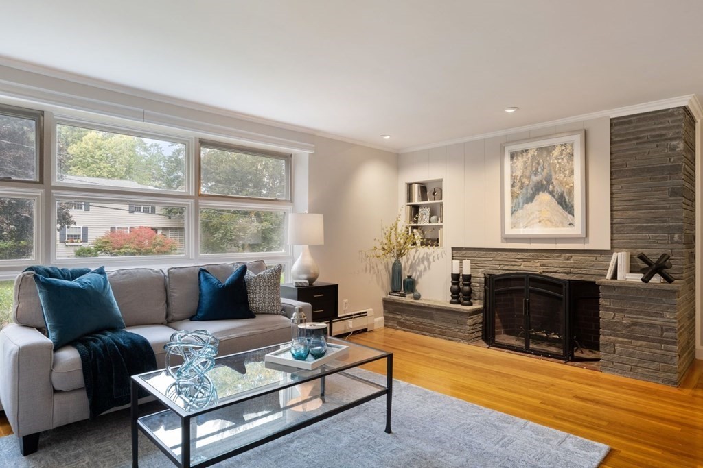 4 Baskin Road Lexington, MA 02421 - Photo 3 of 24