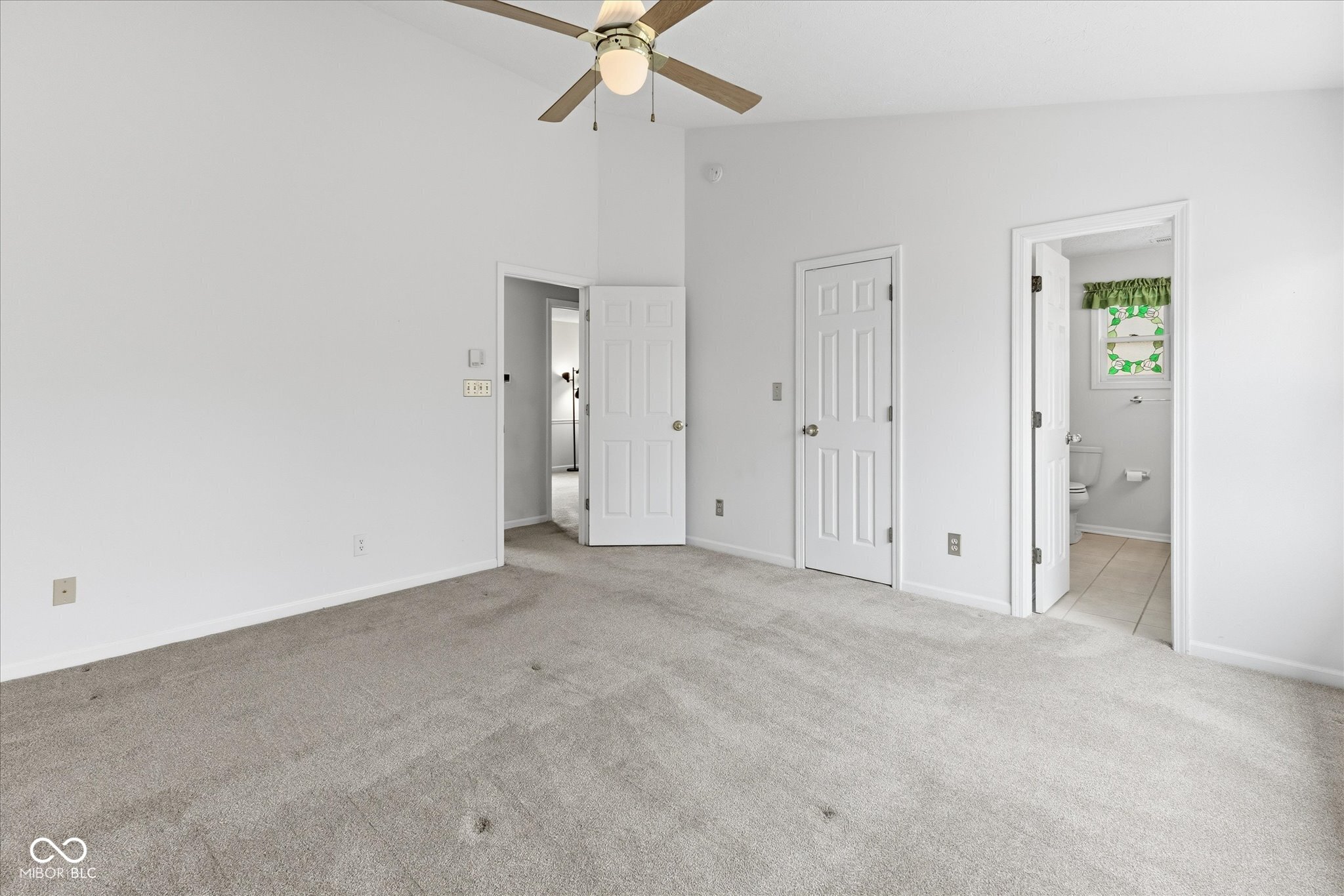 11288 Ashley Place Fishers, IN 46038 - Photo 14 of 22