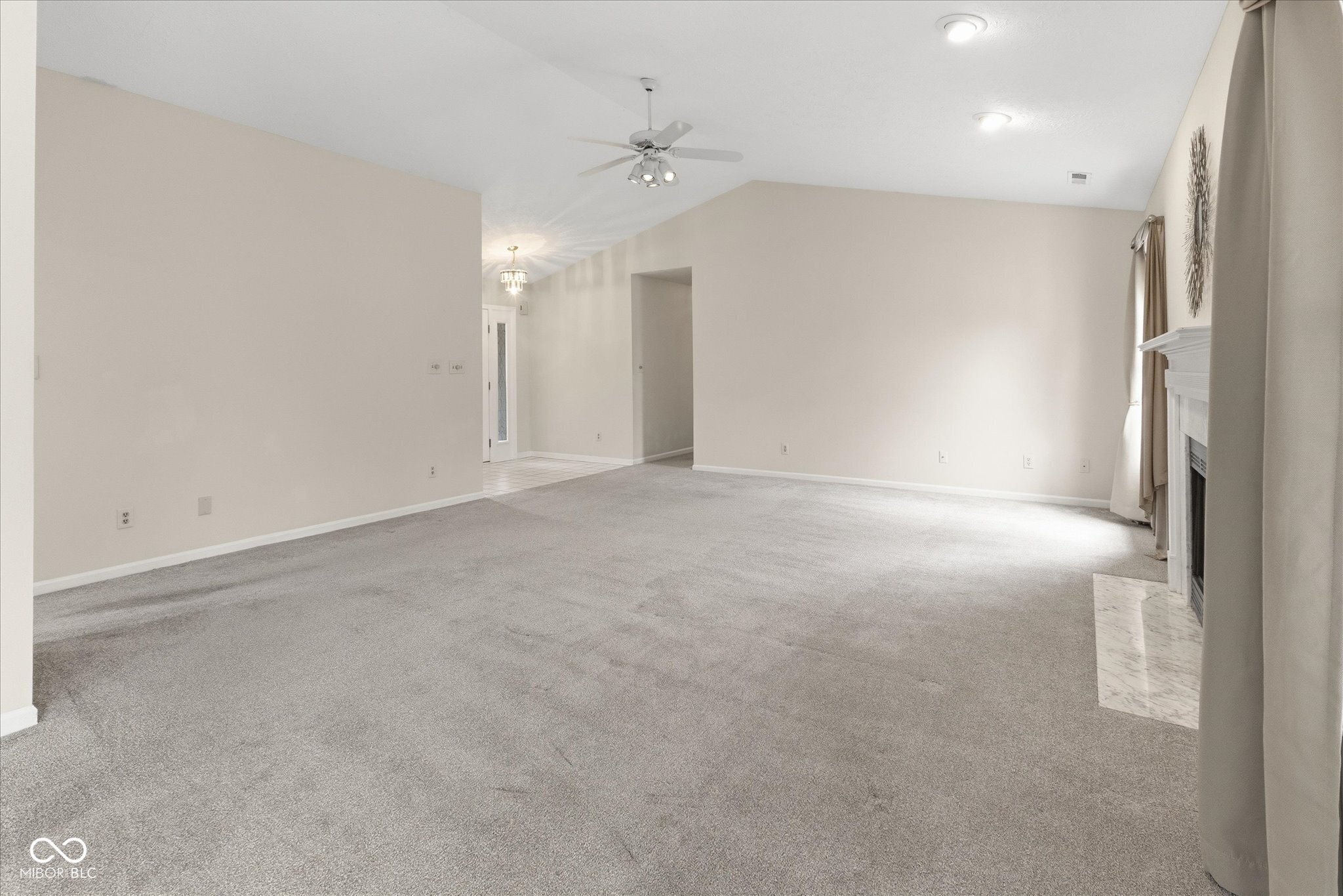 11288 Ashley Place Fishers, IN 46038 - Photo 6 of 22