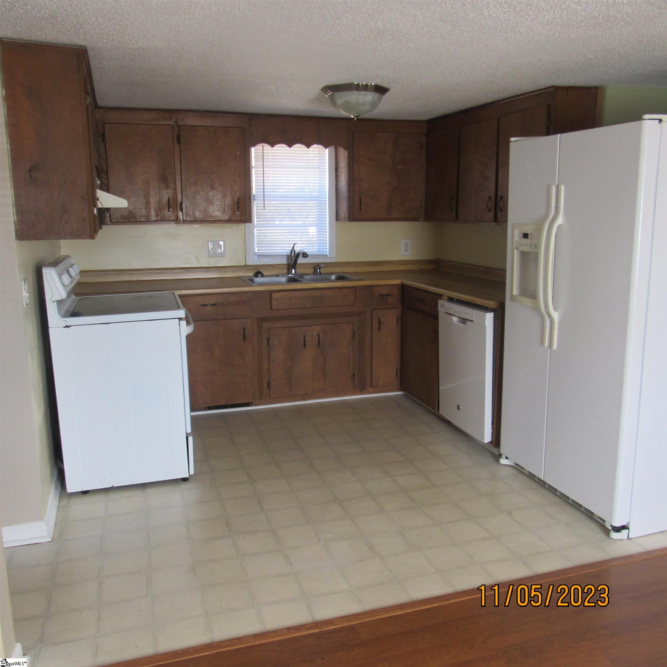 328 Double Bridge Road Boiling Springs, SC 29316 - Photo 14 of 18 Gallery Image 14