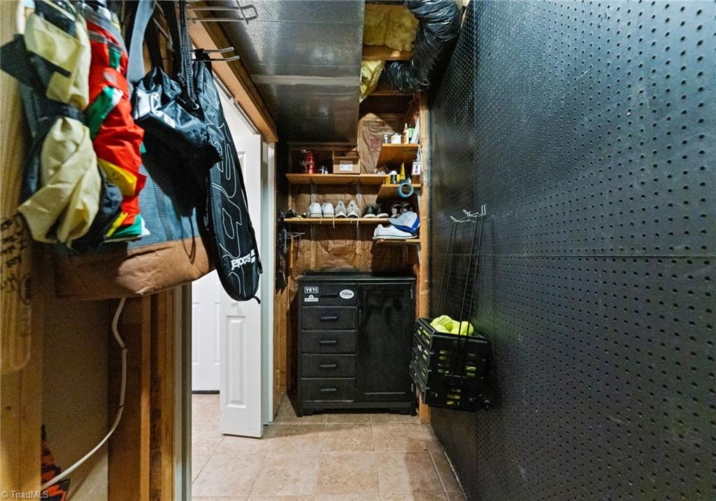 108 Suntree Drive Advance, NC 27006 - Photo 38 of 50