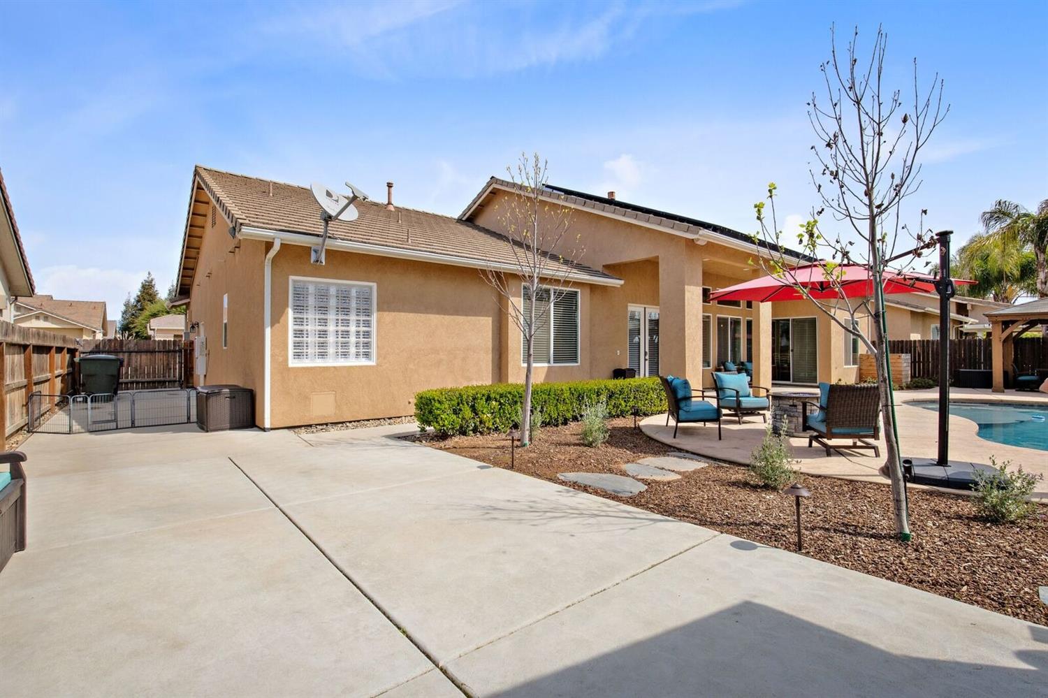 2291 East Cherry Lane Reedley, CA 93654 - Photo 42 of 43 Gallery Image 42