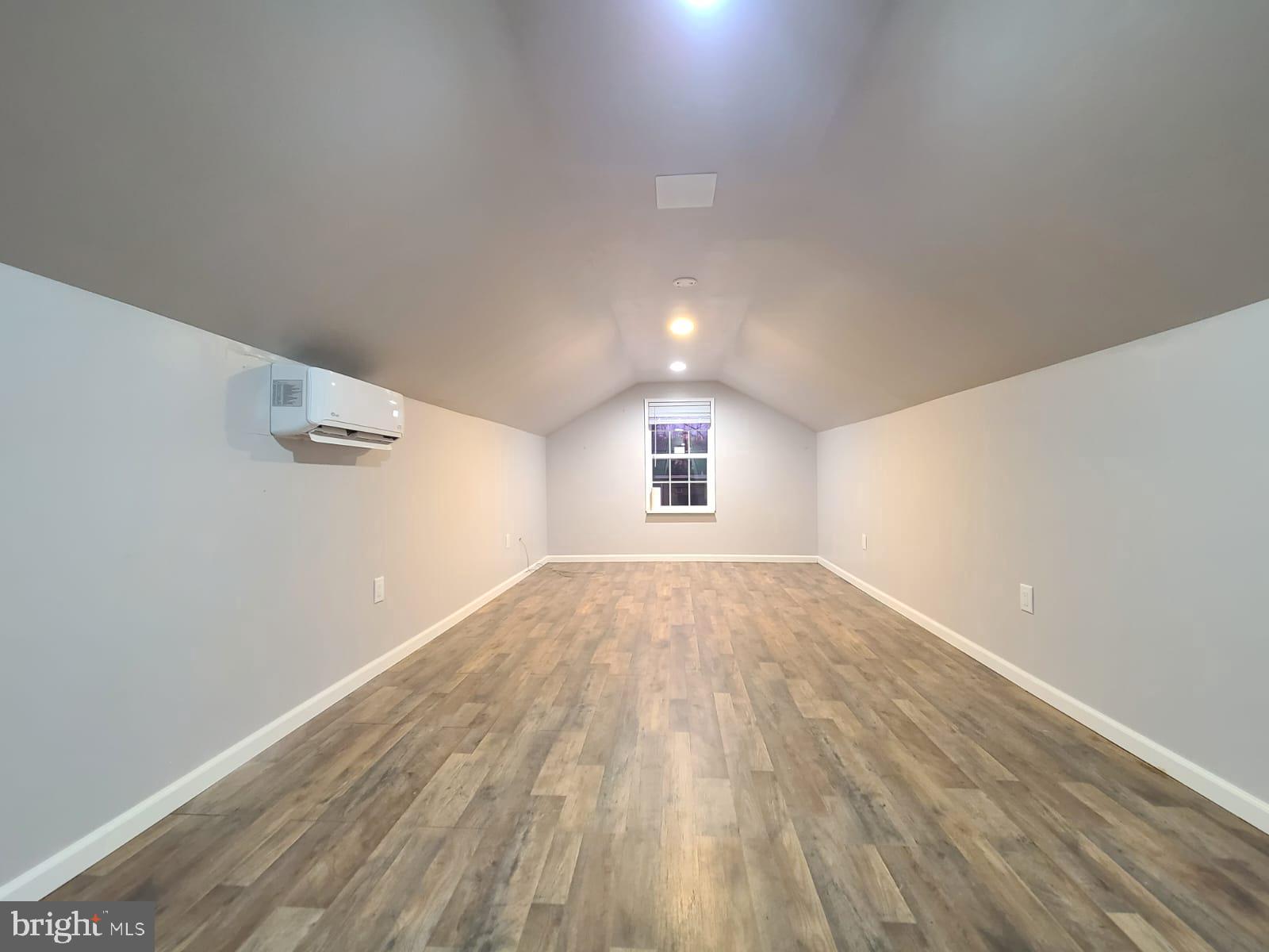 580 Shelbourne Road Reading, PA 19606 - Photo 50 of 53 Office Space Above Garage