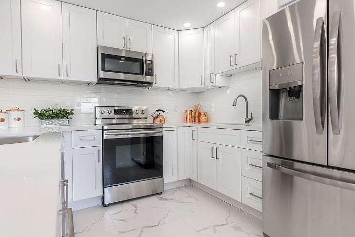 4048 Yarmouth C, Unit 4048 Boca Raton, FL 33434 - Photo 3 of 26 Open Kitchen