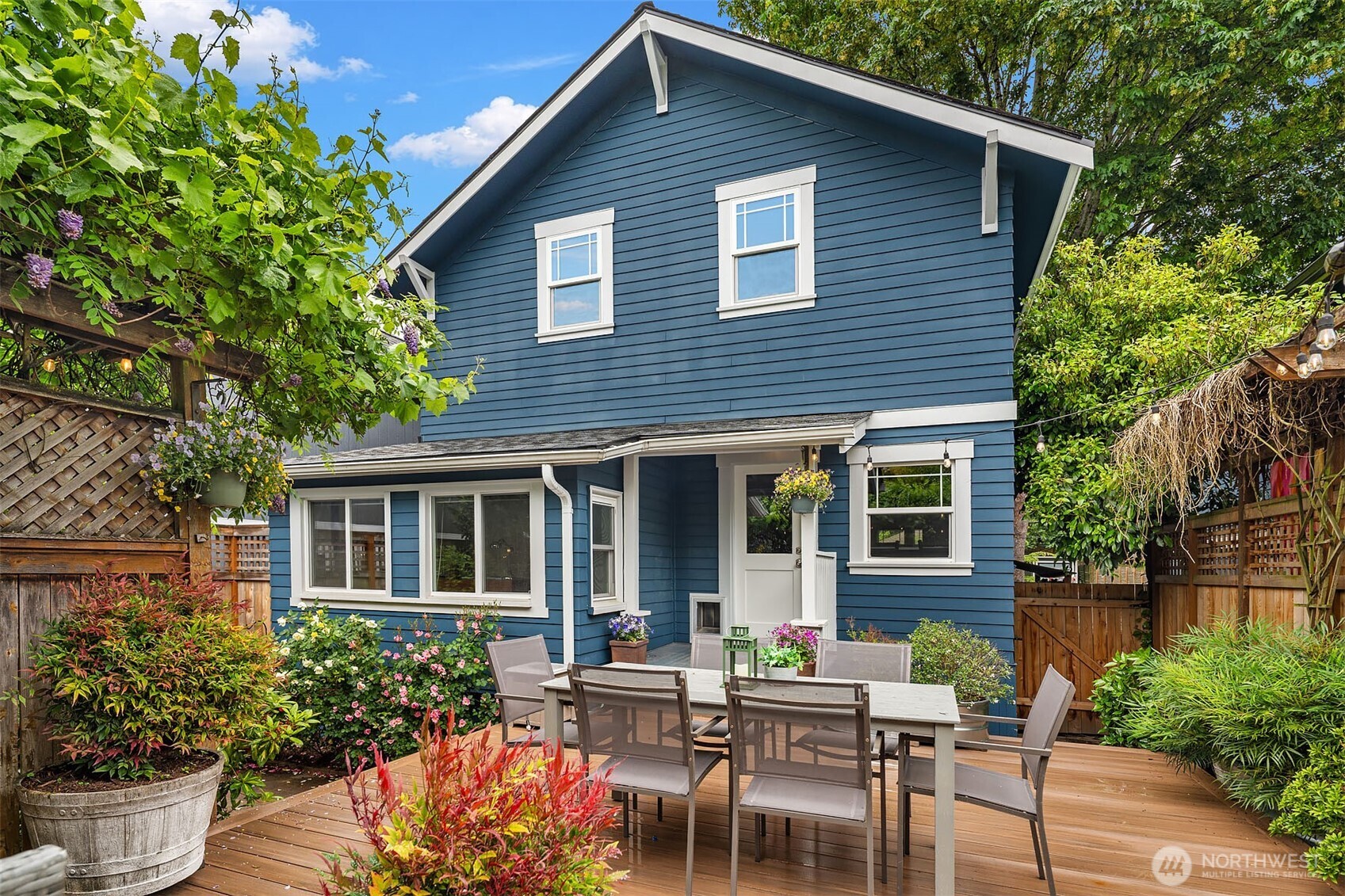 519 27th Avenue Seattle, WA 98122 - Photo 26 of 38 a backyard of a house with yard barbeque oven and outdoor seating