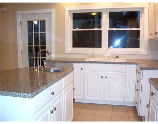 2790 Brodhead Road Aliquippa, PA 15001 - Photo 9 of 18 Kitchen. KITCHEN ISLAND.