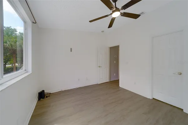 $2,500 | 9241 Jake's Path, Largo, FL 33771