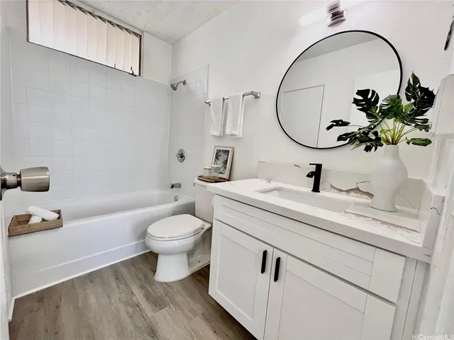 $388,000 | 95-2051 Waikalani Place, Unit E503, Mililani, HI 96789