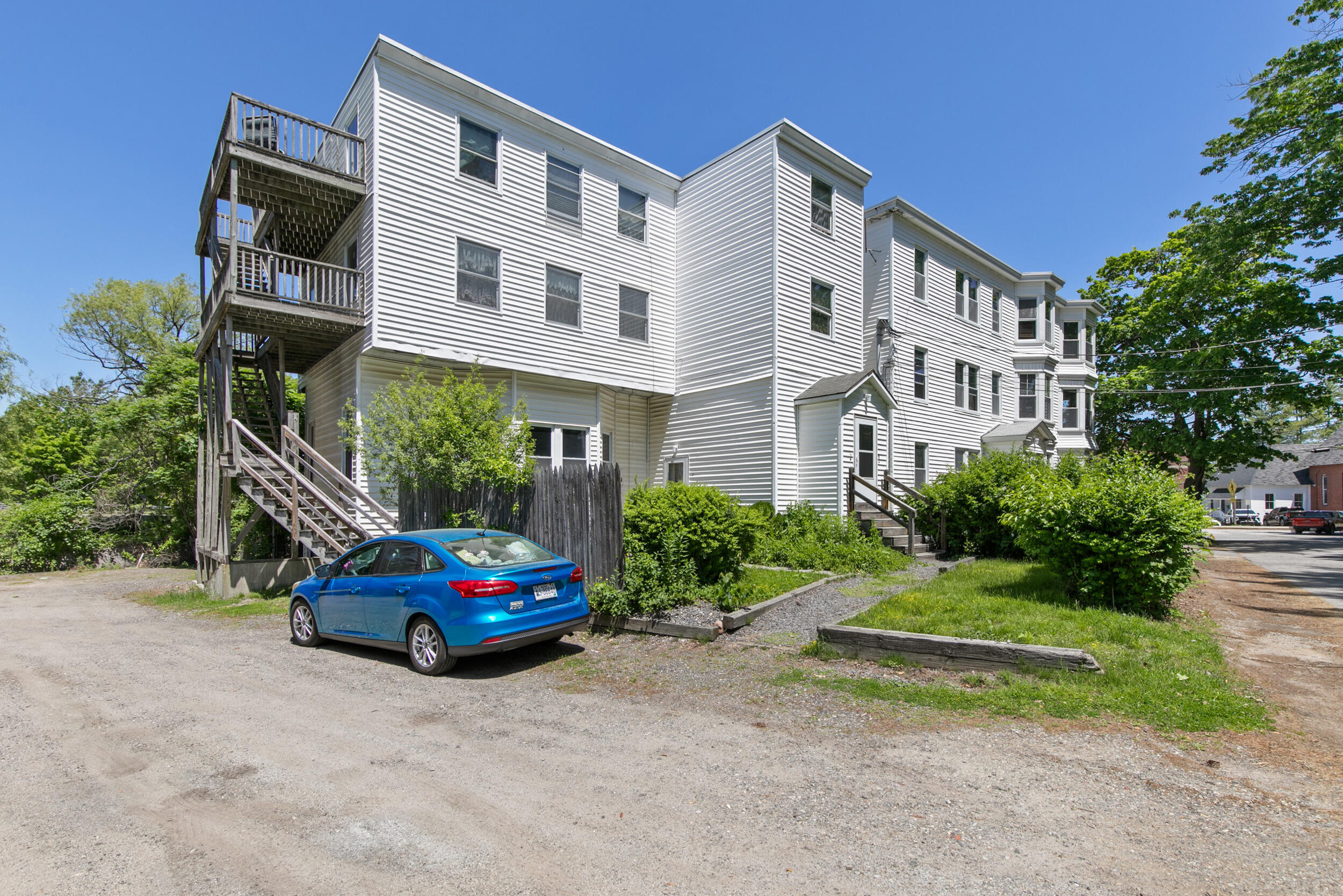7 Huntress Street Portland, ME 04102 - Photo 3 of 57 7 huntress st, 2,3,4,6,8,10 portland, m