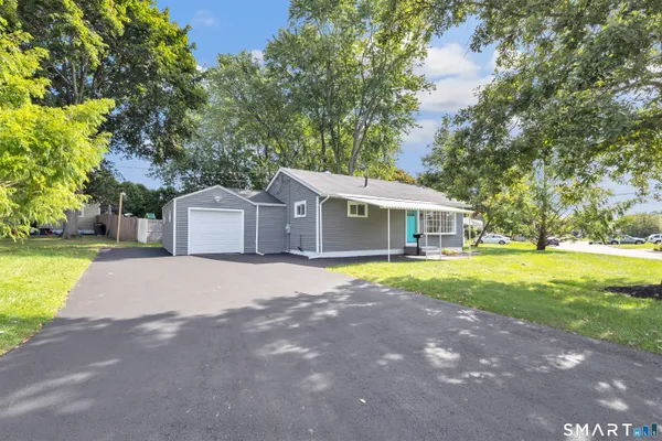 $439,900 | 51 Easy Rudder Lane, West Haven, CT 06516