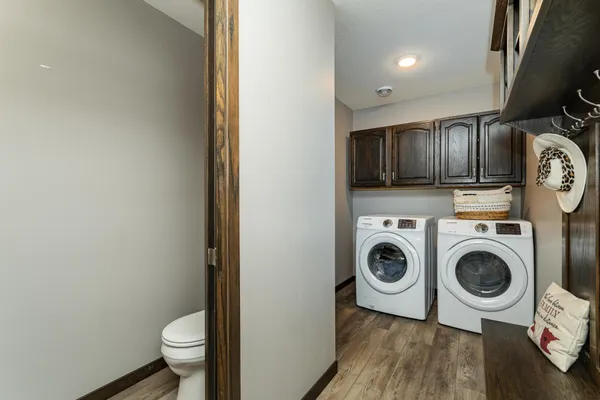 $299,000 | 1215 Sundance Court Northeast, Byron, MN 55920