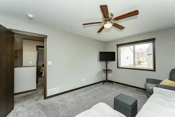 $299,000 | 1215 Sundance Court Northeast, Byron, MN 55920