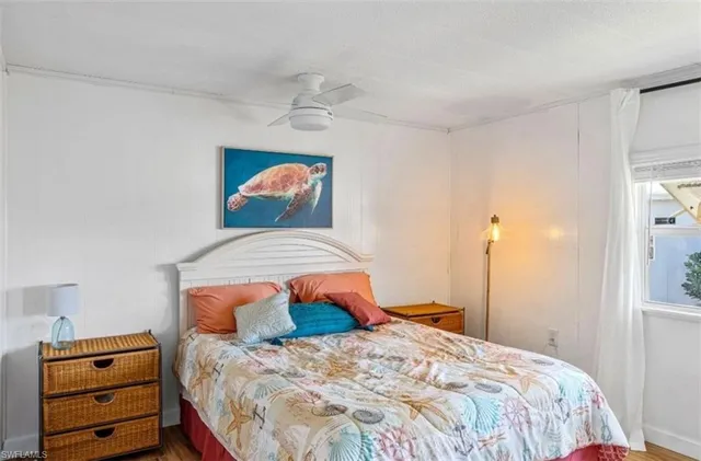 $2,100 | 407 Cape Florida Way, Naples, FL 34104