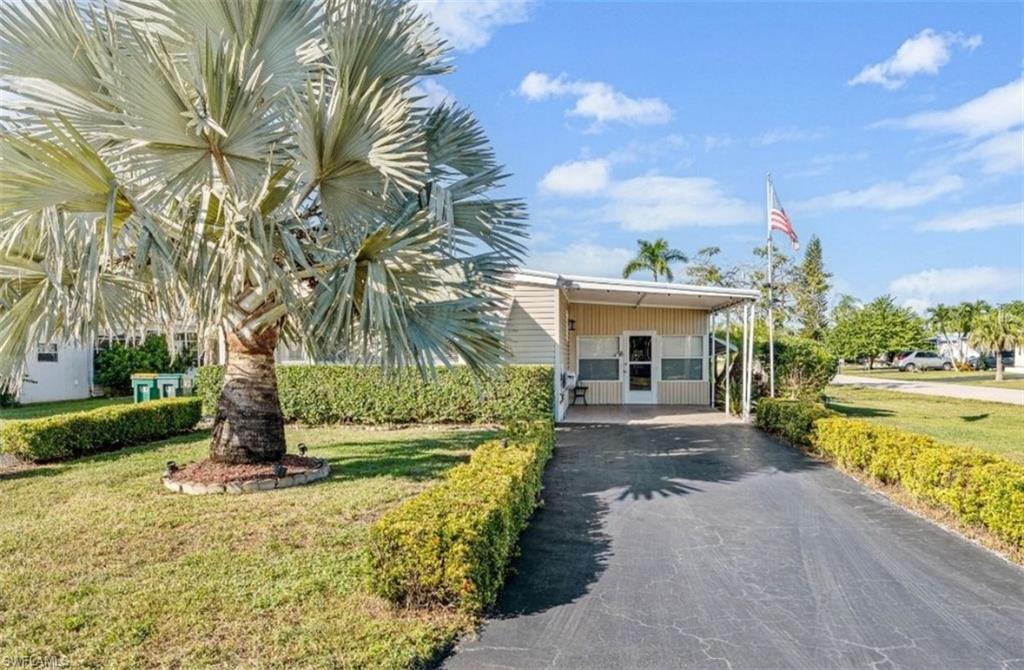 407 Cape Florida Way Naples, FL 34104 - Photo 21 of 27