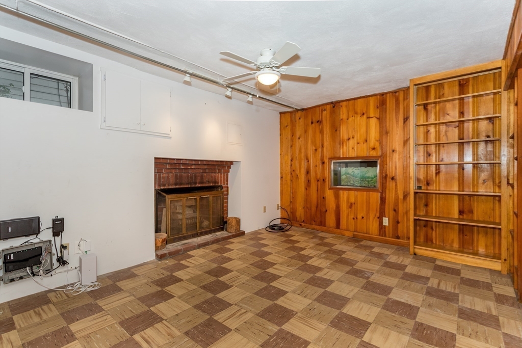 85 Moss Hill Road Boston, MA 02130 - Photo 22 of 27 Gallery Image 22