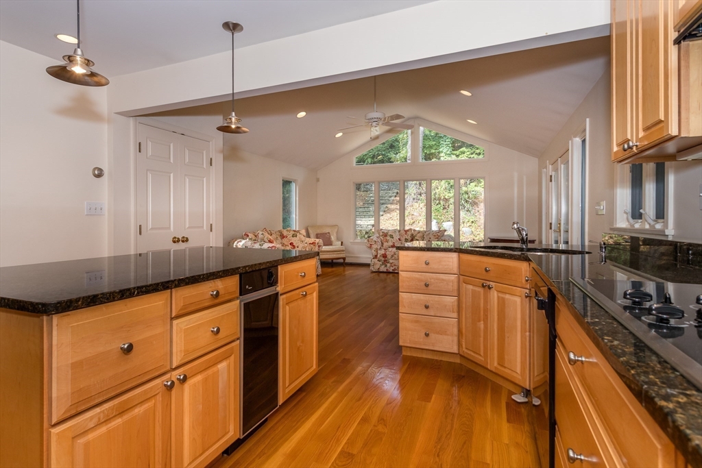 85 Moss Hill Road Boston, MA 02130 - Photo 5 of 27 Gallery Image 5