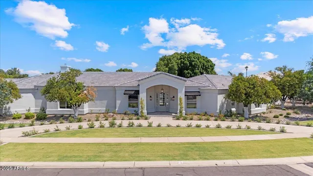 $1,988,999 | 2251 North 32nd Street, Unit 27, Mesa, AZ 85213